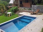 Casa com 3 dormitórios à venda, 200 m² por R$...