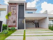 Casa com 3 dormitórios à venda, 200 m² por R$...