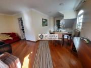 Casa com 3 dormitórios à venda, 200 m² por R$...