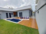 Casa com 3 dormitórios à venda, 200 m² por R$...