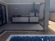 Casa com 3 dormitórios à venda, 200 m² por R$...