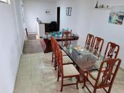 Casa com 3 dormitórios à venda, 200 m² por R$ 650.000,00...