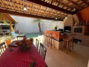Casa com 3 dormitórios à venda, 200 m² por R$ 890.000,00...