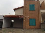 Casa com 3 dormitórios à venda, 200 m² por R$ 890.000,00...
