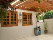 Casa com 3 dormitórios à venda, 200 m² por RS...