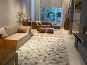 Casa com 3 dormitórios à venda, 202 m² por R$...