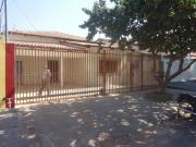 Casa com 3 dormitórios à venda, 206 m² por R$ 750.000,00...