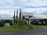 Casa com 3 dormitórios à venda, 207 m² por R$...