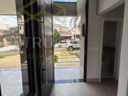 Casa com 3 dormitórios à venda, 208 m² por R$...