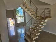 Casa com 3 dormitórios à venda, 209 m² por R$...