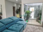 Casa com 3 dormitórios à venda, 210 m² por R$...