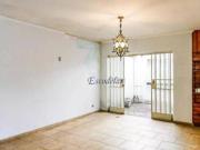 Casa com 3 dormitórios à venda, 210 m² por R$...