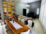 Casa com 3 dormitórios à venda, 210 m² por R$...