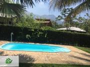 Casa com 3 dormitórios à venda, 210 m² por R$...