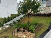 Casa com 3 dormitórios à venda, 210 m² por R$...