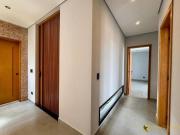 Casa com 3 dormitórios à venda, 210 m² por R$...