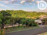 Casa com 3 dormitórios à venda, 212 m² por R$...