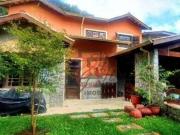 Casa com 3 dormitórios à venda, 213 m² por R$ 940.000,00...