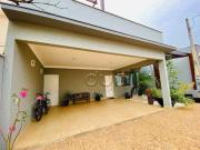 Casa com 3 dormitórios à venda, 214 m² por R$...