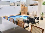 Casa com 3 dormitórios à venda, 215 m² por R$...