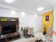 Casa com 3 dormitórios à venda, 215 m² por R$ 690.000,00...