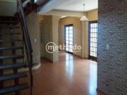 Casa com 3 dormitórios à venda, 216 m² por R$...