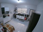 Casa com 3 dormitórios à venda, 216 m² por R$... Casa com 3 dormitórios à venda, 216 m² por R$...