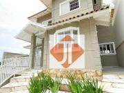 Casa com 3 dormitórios à venda, 216 m² por R$...