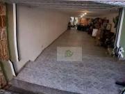 Casa com 3 dormitórios à venda, 216 m² por R$...
