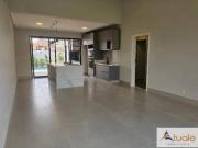 Casa com 3 dormitórios à venda, 216 m² por R$...