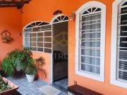 Casa com 3 dormitórios à venda, 217 m² por R$ 660.000,00...