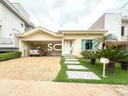Casa com 3 dormitórios à venda, 218 m² por R$...