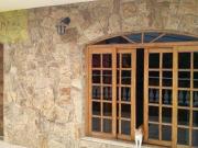 Casa com 3 dormitórios à venda, 218 m² por R$ 450.000,00...