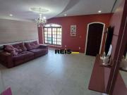 Casa com 3 dormitórios à venda, 218 m² por R$ 450.000,00...