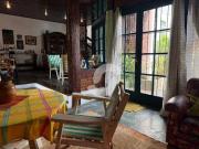 Casa com 3 dormitórios à venda, 219 m² por R$...