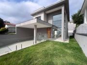 Casa com 3 dormitórios à venda, 220 m² Parque Arco Iris...
