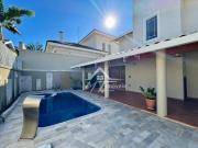 Casa com 3 dormitórios à venda, 220 m² por R$ 1.600.000...