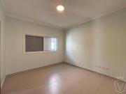 Casa com 3 dormitórios à venda, 220 m² por R$...