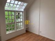 Casa com 3 dormitórios à venda, 220 m² por R$...