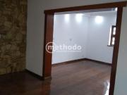 Casa com 3 dormitórios à venda, 220 m² por R$ 960.000,00...