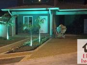 Casa com 3 dormitórios à venda, 223 m² por R$...