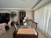 Casa com 3 dormitórios à venda, 224 m² por R$...