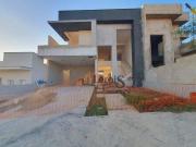 Casa com 3 dormitórios à venda, 225 m² por R$...