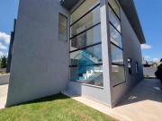 Casa com 3 dormitórios à venda, 225 m² por R$...