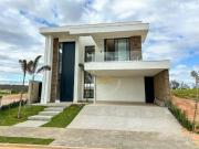 Casa com 3 dormitórios à venda, 225 m² por R$...