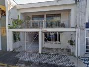 Casa com 3 dormitórios à venda, 226 m² por R$ 820.000,00...