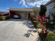 Casa com 3 dormitórios à venda, 229,33m² por R$...