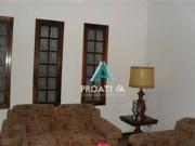 Casa com 3 dormitórios à venda, 230 m² por R$...