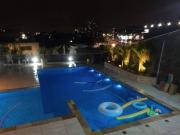 Casa com 3 dormitórios à venda, 230 m² por R$...