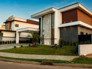 Casa com 3 dormitórios à venda, 230 m² por R$ 2.100.000...